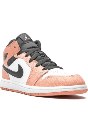 Jordan Air Jordan 1 Mid sneakers