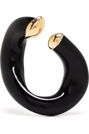 Beatriz Palacios Noir Link ear cuff