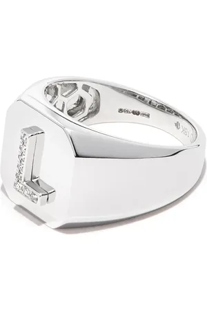 Shay 18kt white gold Champion initial ring