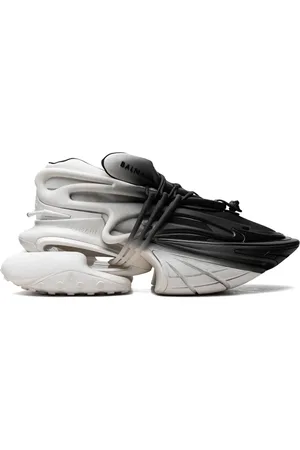 Balmain Unicorn " /Black/Gradient" sneakers