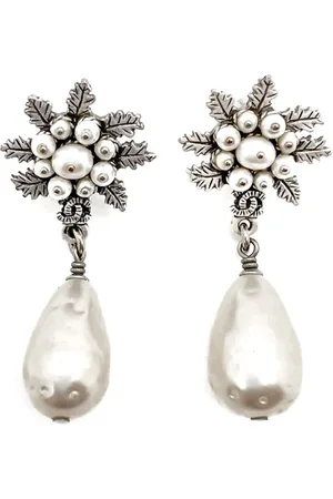 CHANEL 2015s Bomb drop earrings