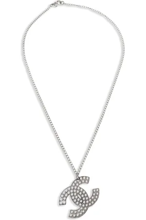 CHANEL 2003 CC-pendant necklace