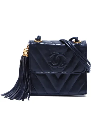CHANEL 1989-1991 Chevron CC-stitch flap shoulder bag