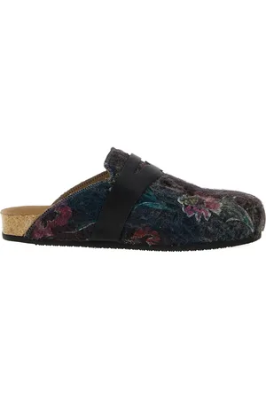 Vitelli Doomboh slippers