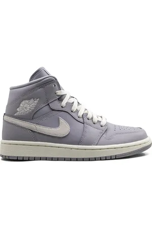 Jordan Air 1 Mid "Light Bone" sneakers