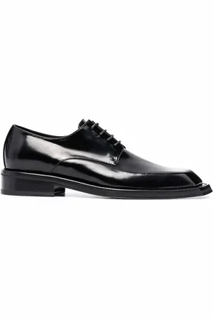 MARTINE ROSE Angled-toe Derby shoes
