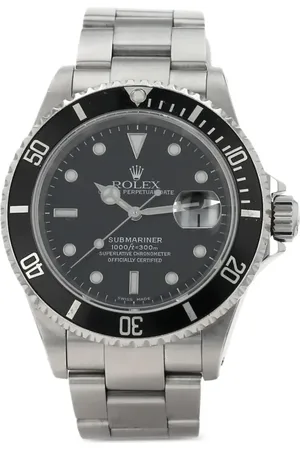 Rolex 2000 pre-owned Submariner Date 40mm