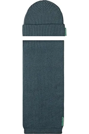 Dsquared2 One Life One Planet beanie and scarf set