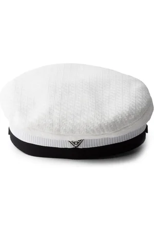 Prada Logo-plaque knitted beret