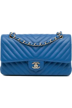CHANEL 2019 Medium Classic Chevron Lambskin Double Flap shoulder bag