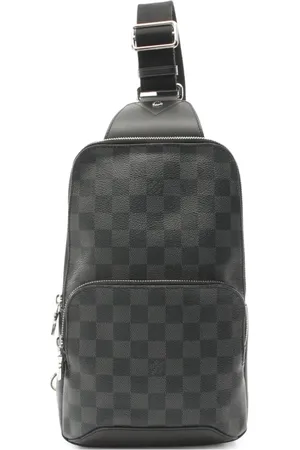 LOUIS VUITTON 2019 Avenue cross body bag