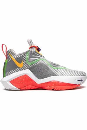 Nike LeBron Soldier 14 "Hare" sneakers