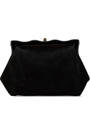 CHANEL 1996-1997 CC Quilted Suede Kiss Lock clutch bag