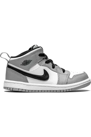 Jordan Jordan 1 Mid "Light Smoke " sneakers