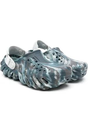 Crocs Echo clogs