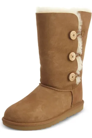 UGG Bailey Button Triplet "Chestnut" boots