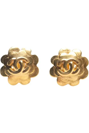CHANEL 1996 Plated CC Flower Clip On Earrings costume earrings
