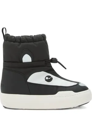 Moon Boot Park Strap panda face snow boots