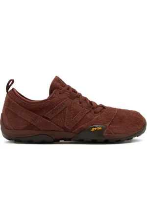 New Balance MT10 suede lace-up sneakers