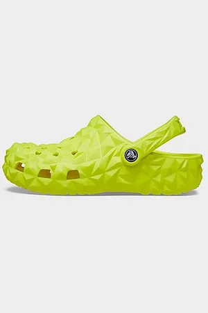 Crocs Classic Geometric Clog Shoes in Yellow/ Size 4