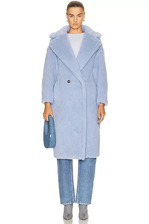 Max Mara Fur Coats - Ted Girl Coat in Baby Blue