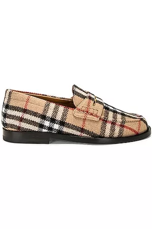 Burberry Women Loafers - Hackney Loafer in Brown