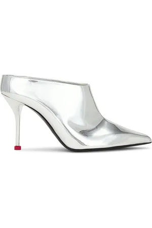 Alexander McQueen Pointed Mule in Metallic Silver