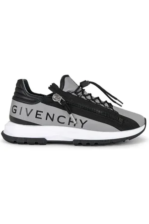 Givenchy Spectre Zip Runner Sneaker in Grey