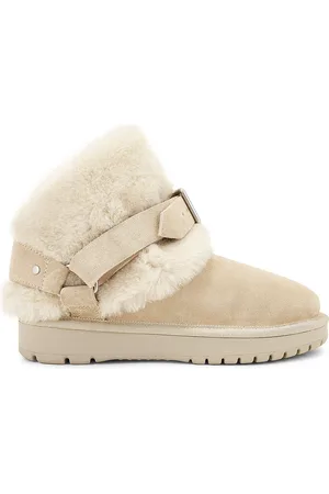 Burberry Ankle Boot in Olive