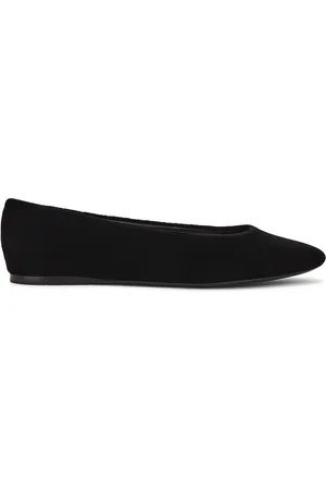 Saint Laurent Mami Flat in Black