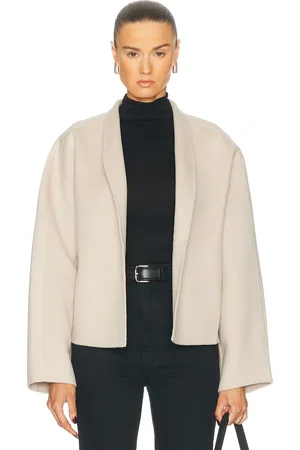 Dagmar Short Double Jacket in Beige