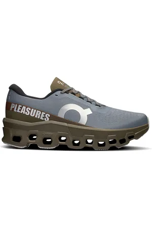 On Running X Pleasures & The Loop Cloudmster 2 in Grey