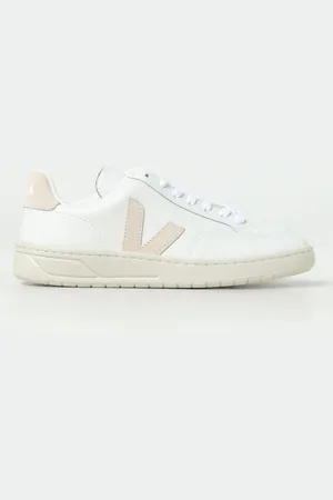 Veja Sneakers Woman color