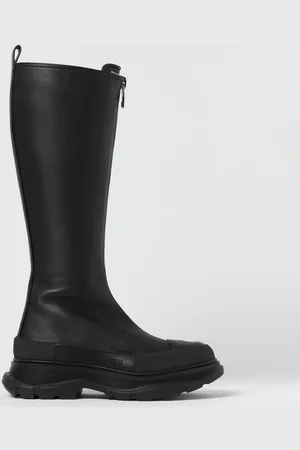Alexander McQueen Alexander Tread Slick McQueen leather boots with zip