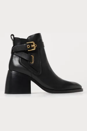 See by Chloé Averi ankle boots in leather with buckle