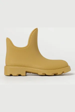 Burberry Boots Men color