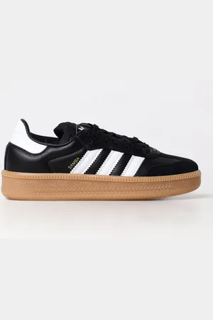 adidas Sneakers Men color