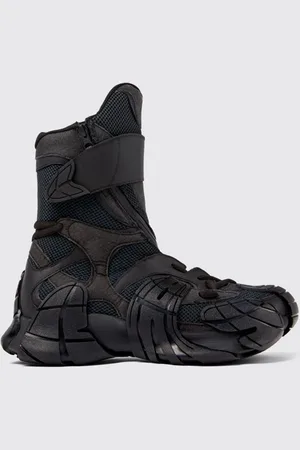 Camper Boots Men color