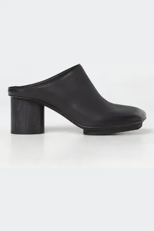 UMA WANG Shoes Woman color