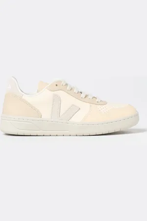 Veja Sneakers Woman color