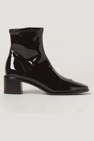 Tory Burch Flat Ankle Boots Woman color