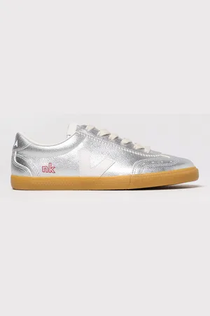 Veja Sneakers Woman color