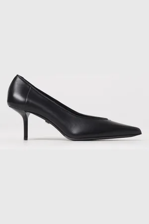 Max Mara Pumps Woman color