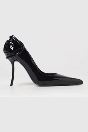 Diesel Pumps Woman color