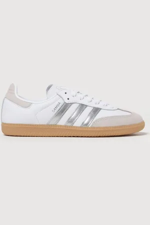 adidas Sneakers Woman color