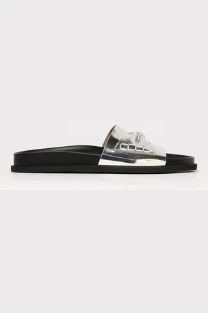 Nº21 Flat Sandals Woman color