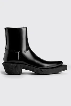 Camper Boots Men color