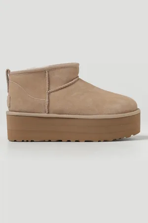 UGG Boots Woman color