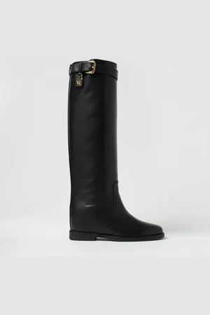 Via Roma Venice used leather boots with detail