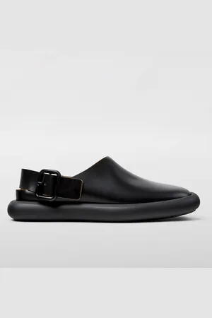 Camper Flat Sandals Woman color